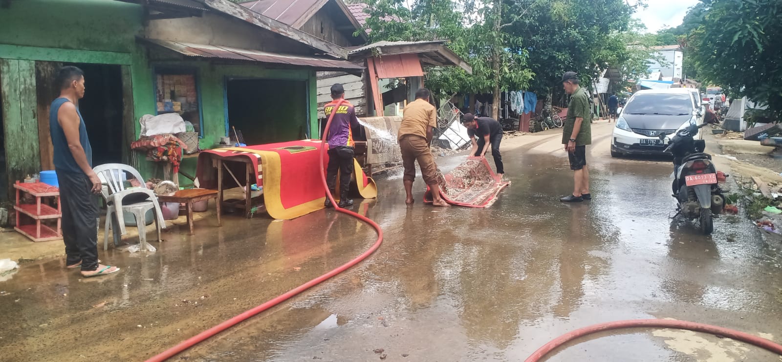 Pembersihan Rumah Warga Terdampak Banjir Bandang Tebing Tinggi Sudah Capai 90 Persen