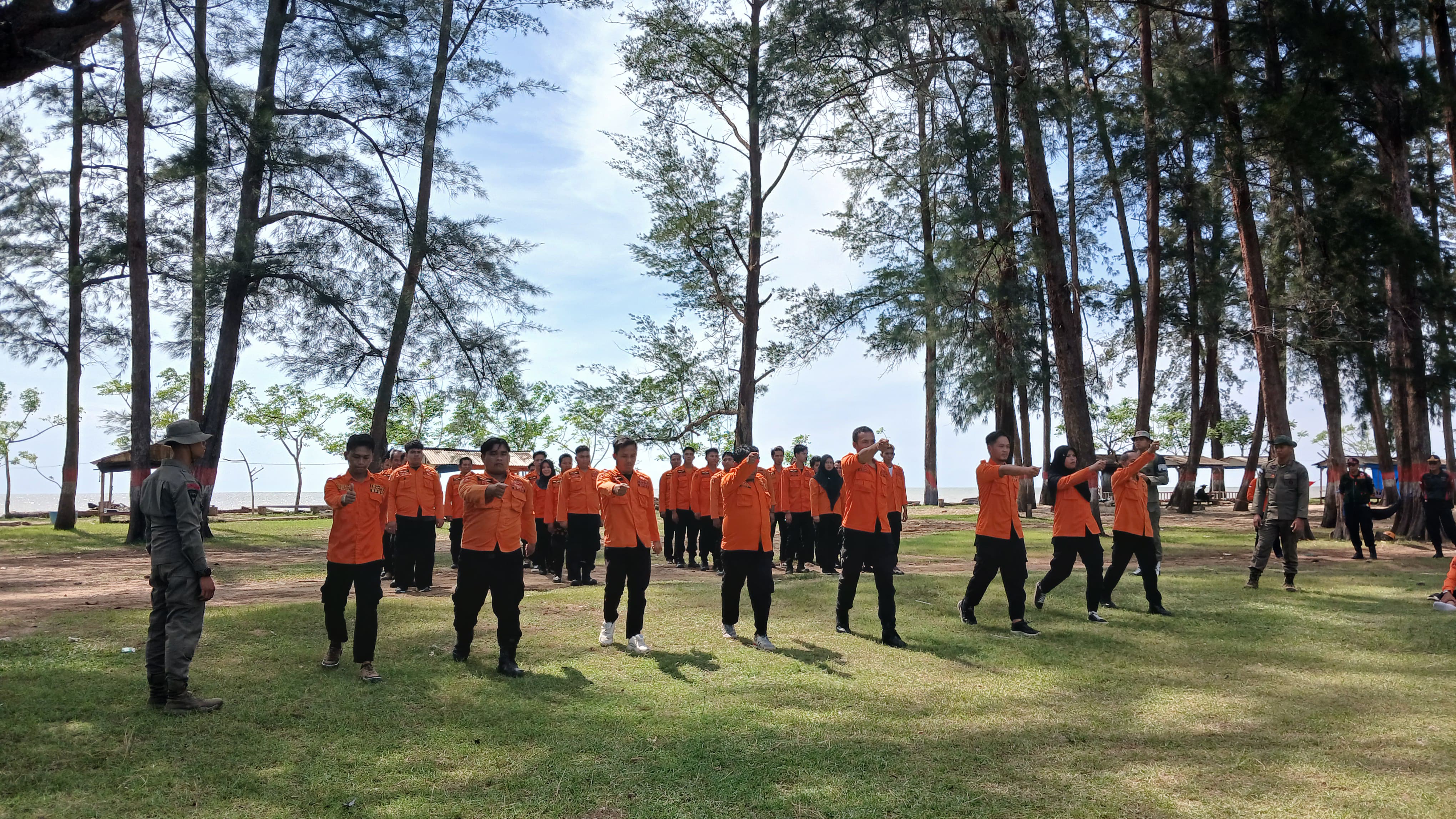 BPBD Balangan Tuntaskan Tahap II Pelatihan TRC di Pantai Batakan