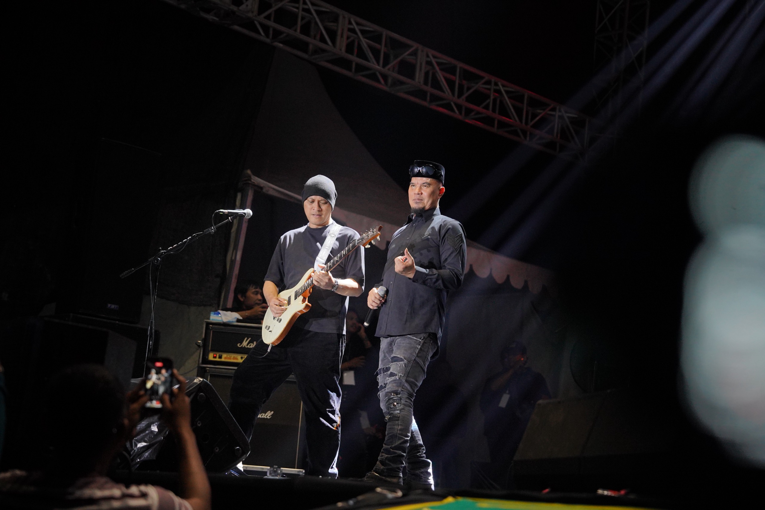 Dewa 19 Sukses Guncang Panggung Pesta Rakyat HUT ke-23 Balangan