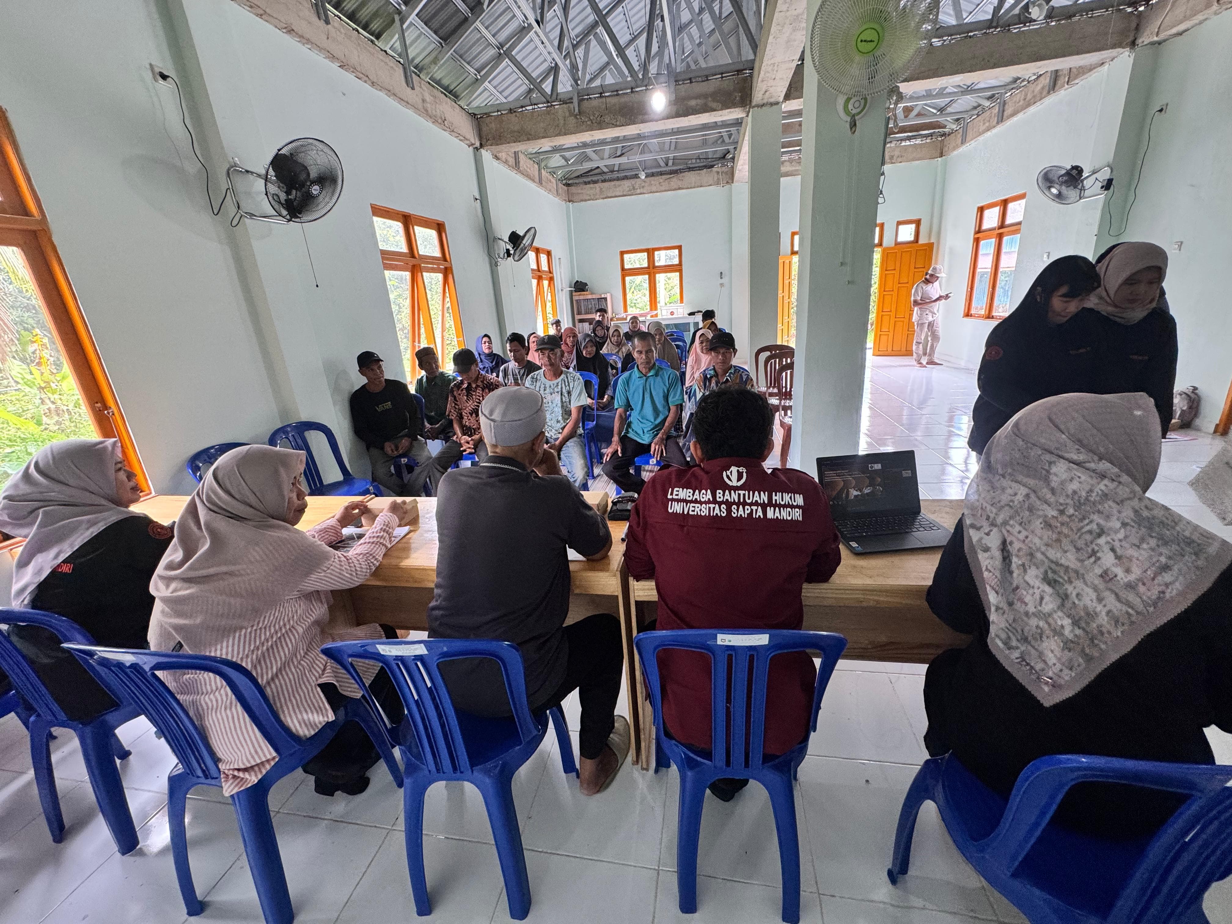 Edukasi Rumah Layak Huni, Univsm Turun Desa