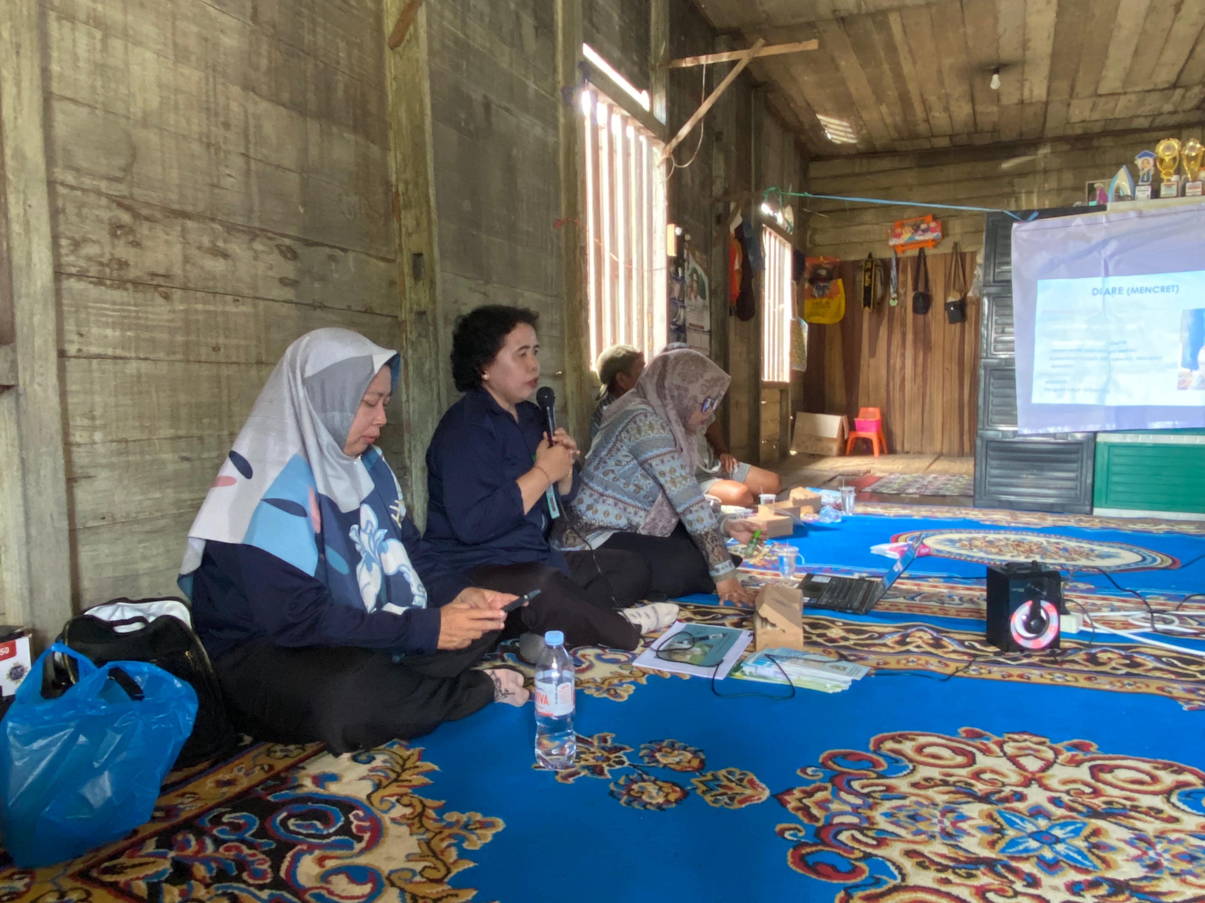 Penyuluhan KIE, DKP3 Balangan Bekali Peternak Bangkal Cegah Penyakit Ternak