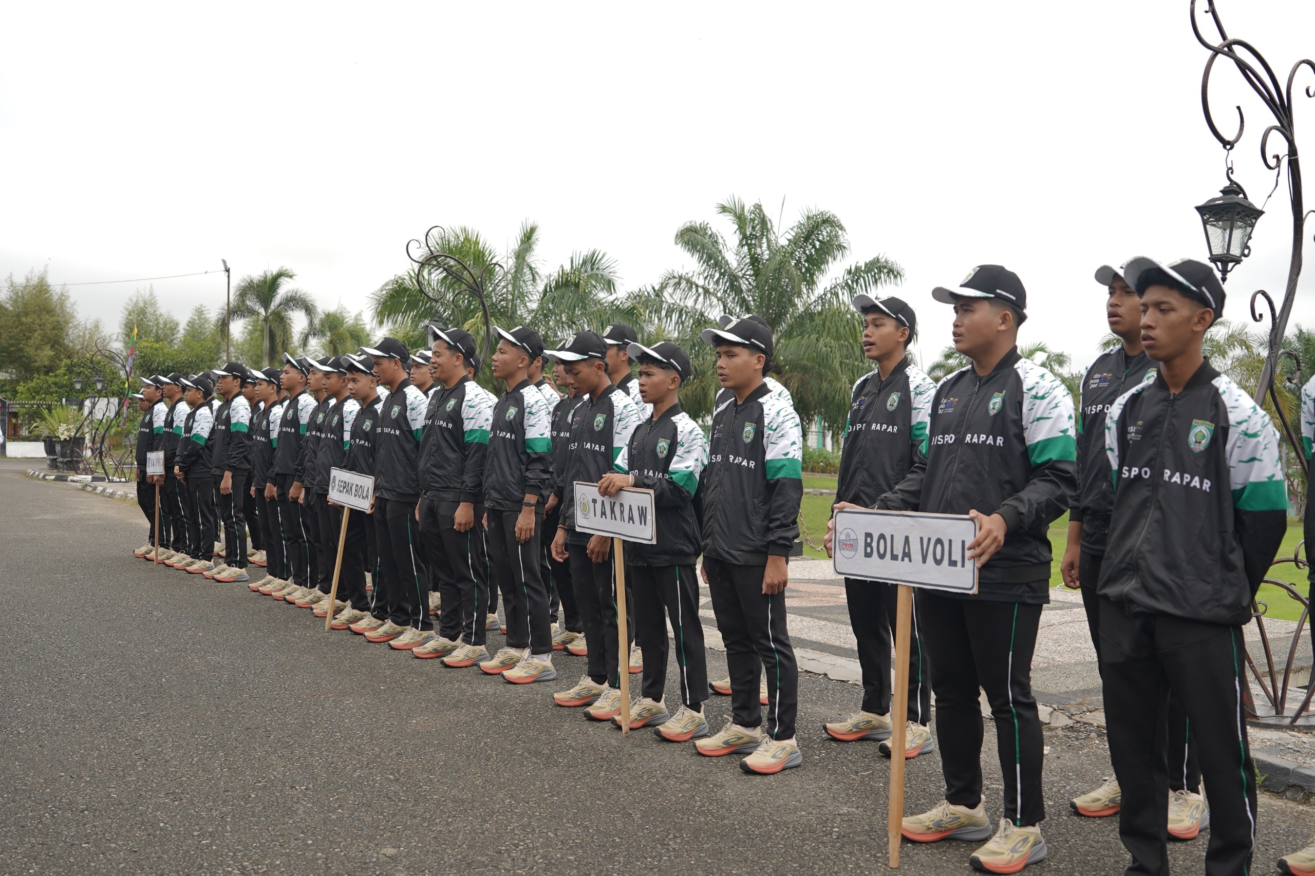 Kontingen POPDA Balangan, Wabup Tekankan Sportivitas