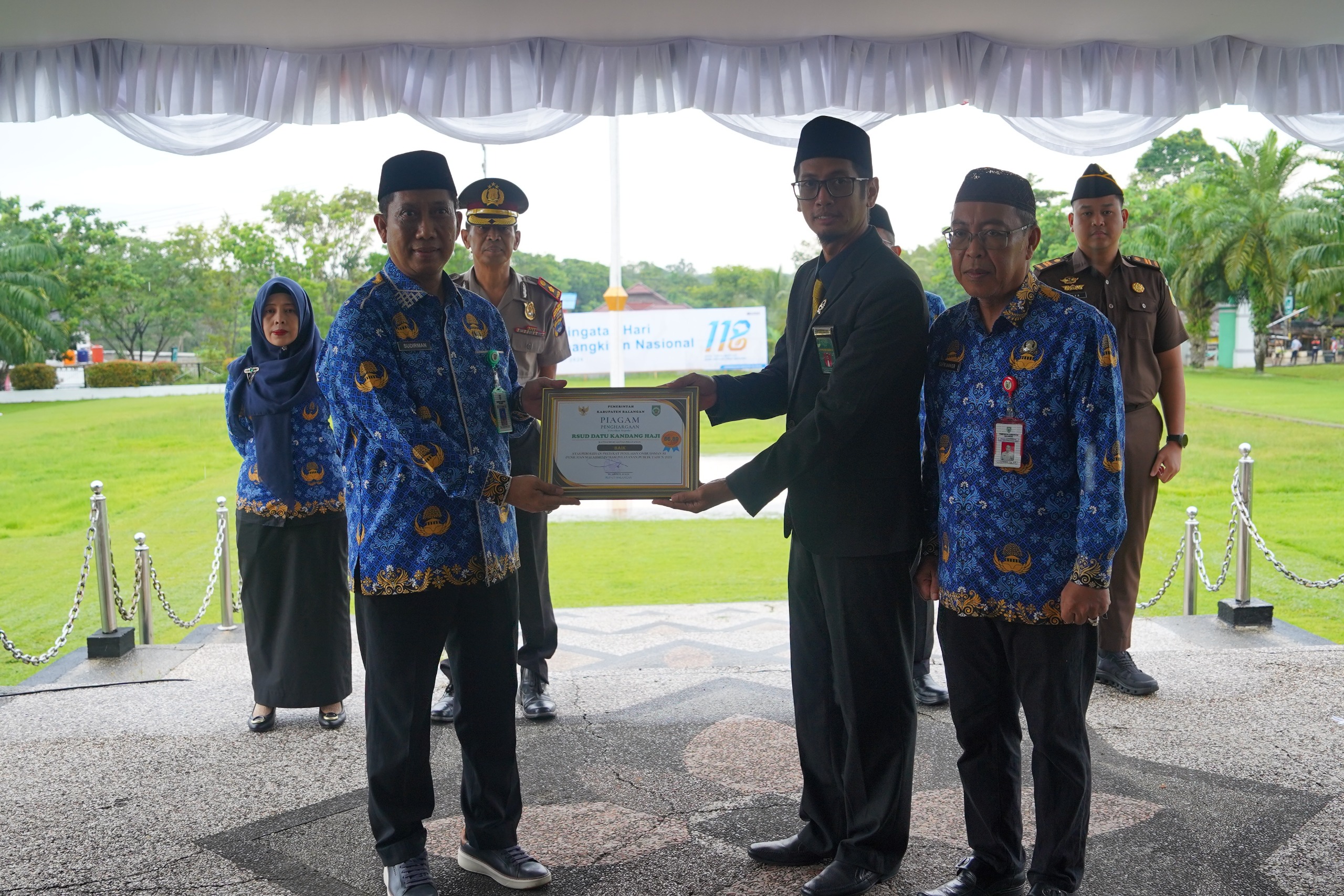 Pemkab Balangan Peringati Harkitnas, Tiga Layanan Publik Raih Penghargaan