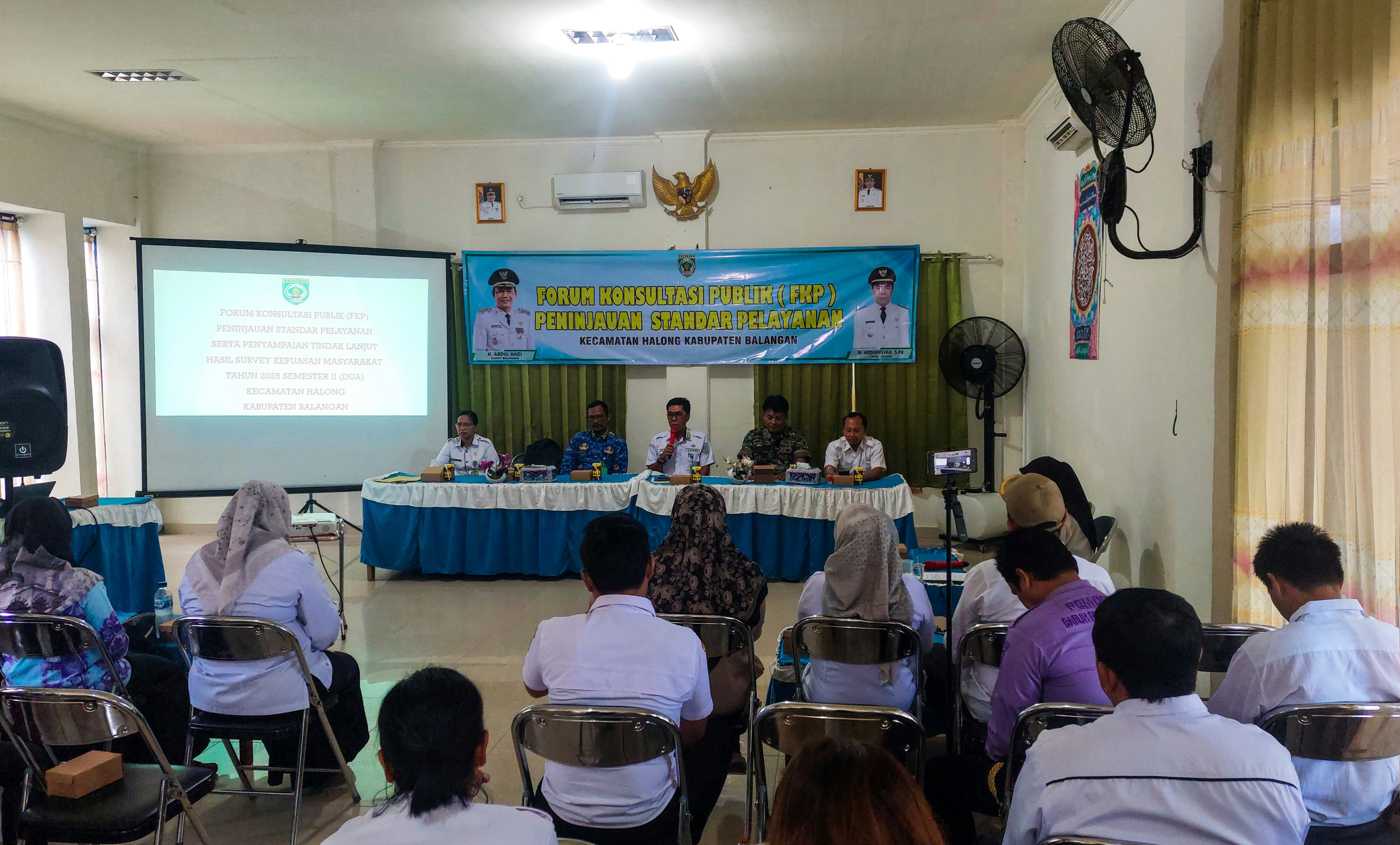 Kecamatan Halong Dorong Peningkatan Pelayanan melalui Forum Konsultasi Publik