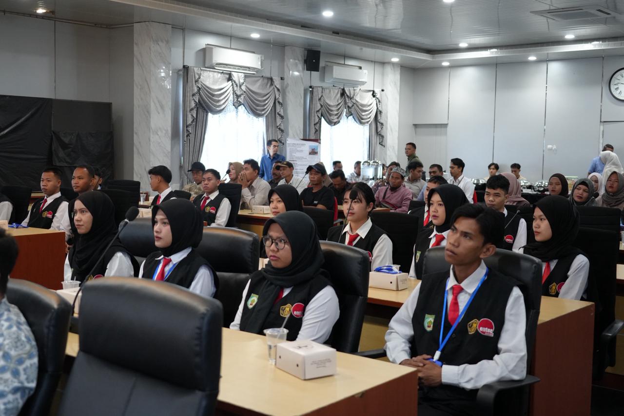 Tekan Angka Pengangguran, Pemkab Balangan Lepas 21 Peserta Program Kerja ke Jepang