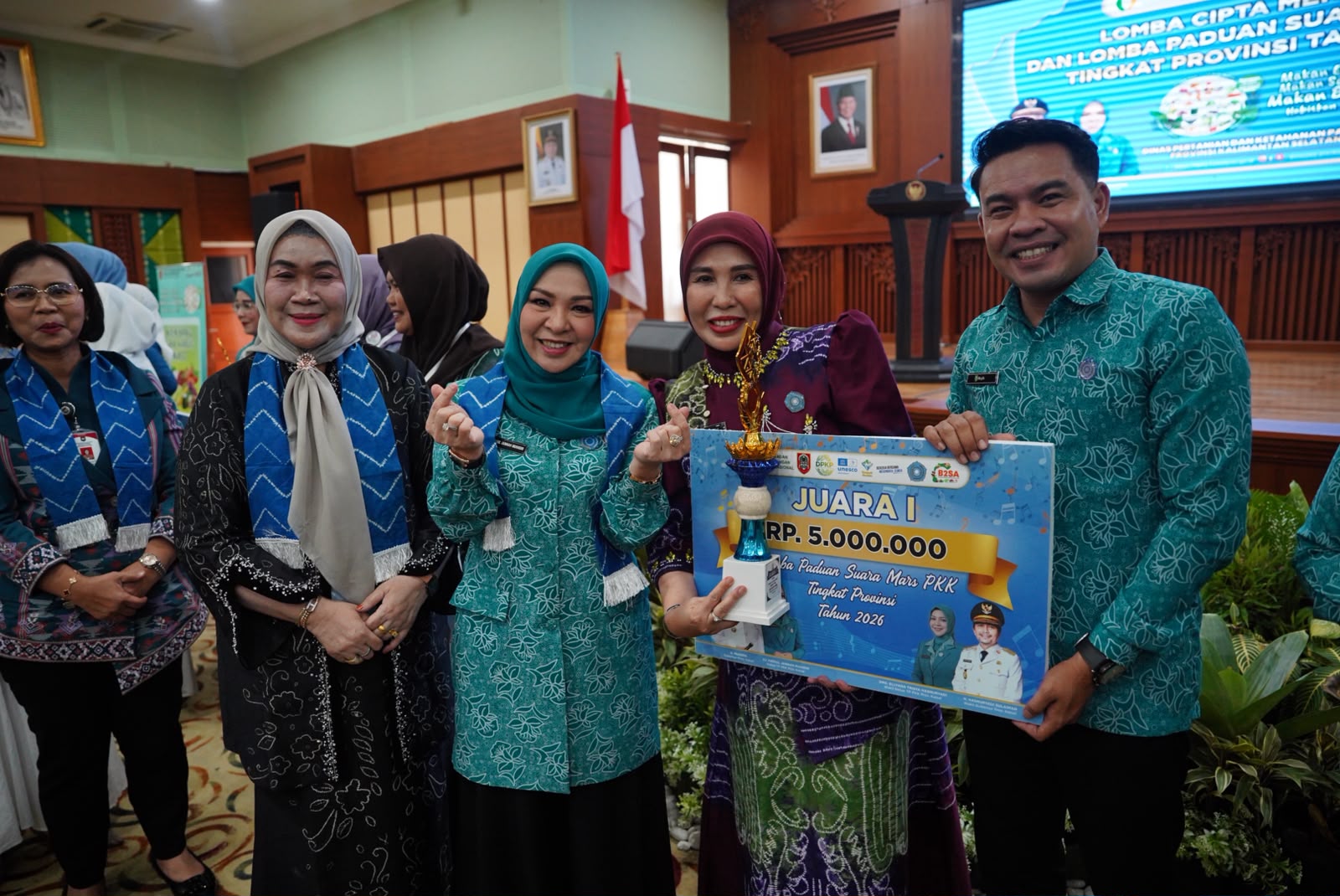 TP PKK Balangan Sabet Juara I Lomba Paduan Suara Mars PKK Tingkat Kalsel