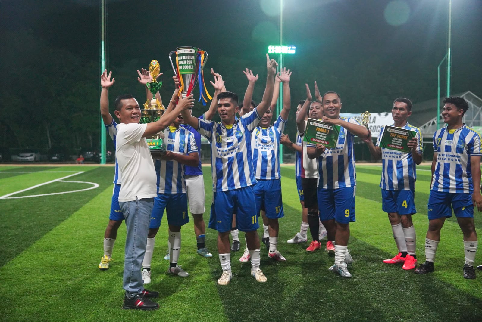 Cetak Enam Gol, PDAM Balangan Juara Turnamen Mini Soccer Bupati Cup