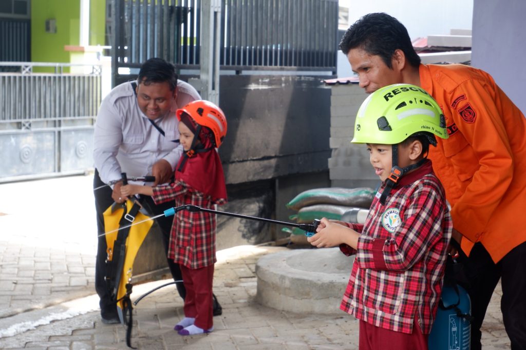 BPBD Balangan Edukasi dan Simulasi Tanggap Bencana Karhutla di TK IT Permata Hati