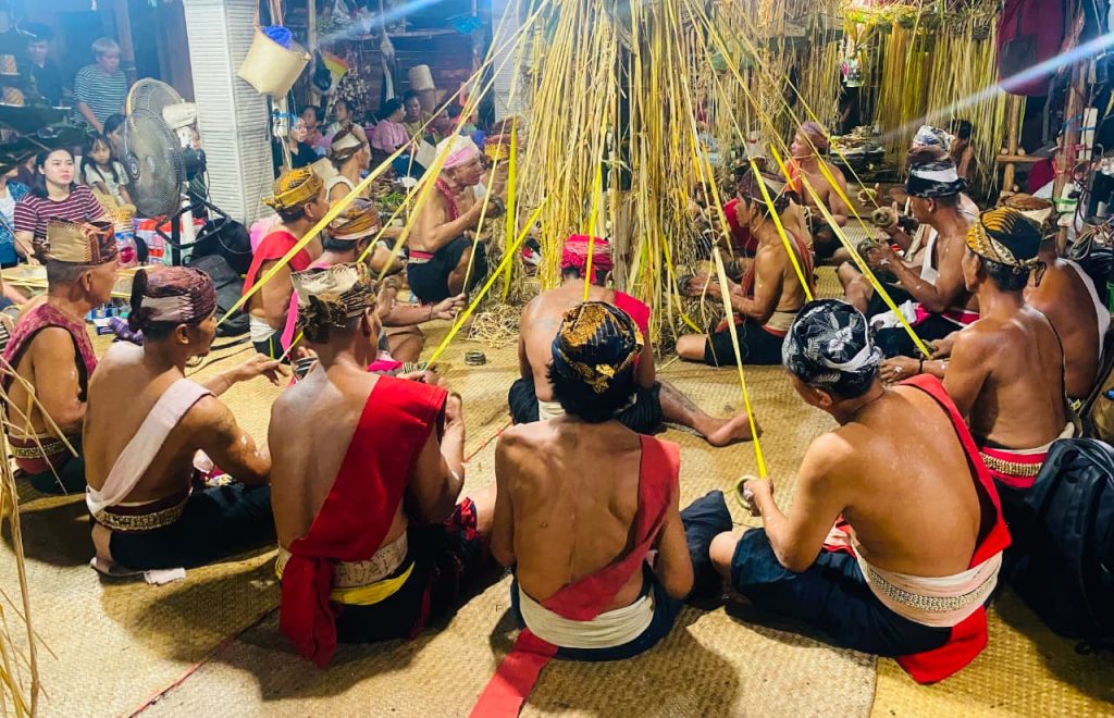 Aruh Adat Baharin, Wujud Syukur Panen dan Pelestarian Budaya Dayak Balangan